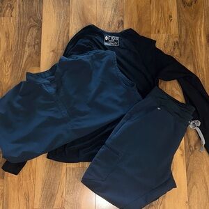 Figs Dark Blue Scrub Ensemble Dark Indigo color